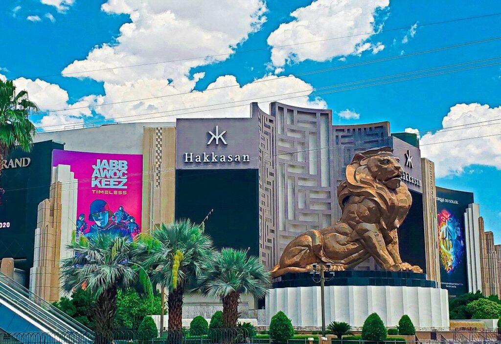 MGM vs Caesars: Which Las Vegas Casino Giant Wins in 2026?