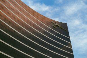 Aria vs Wynn: Which Las Vegas Resort Is Worth Booking