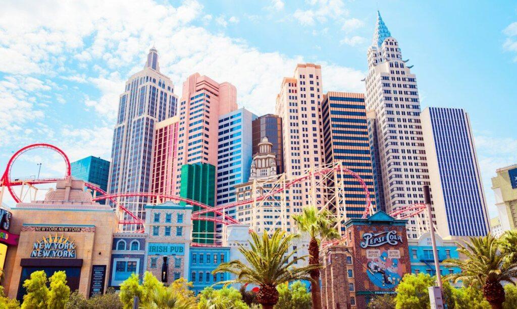 New York-New York Las Vegas vs MGM Grand: Which Hotel Wins