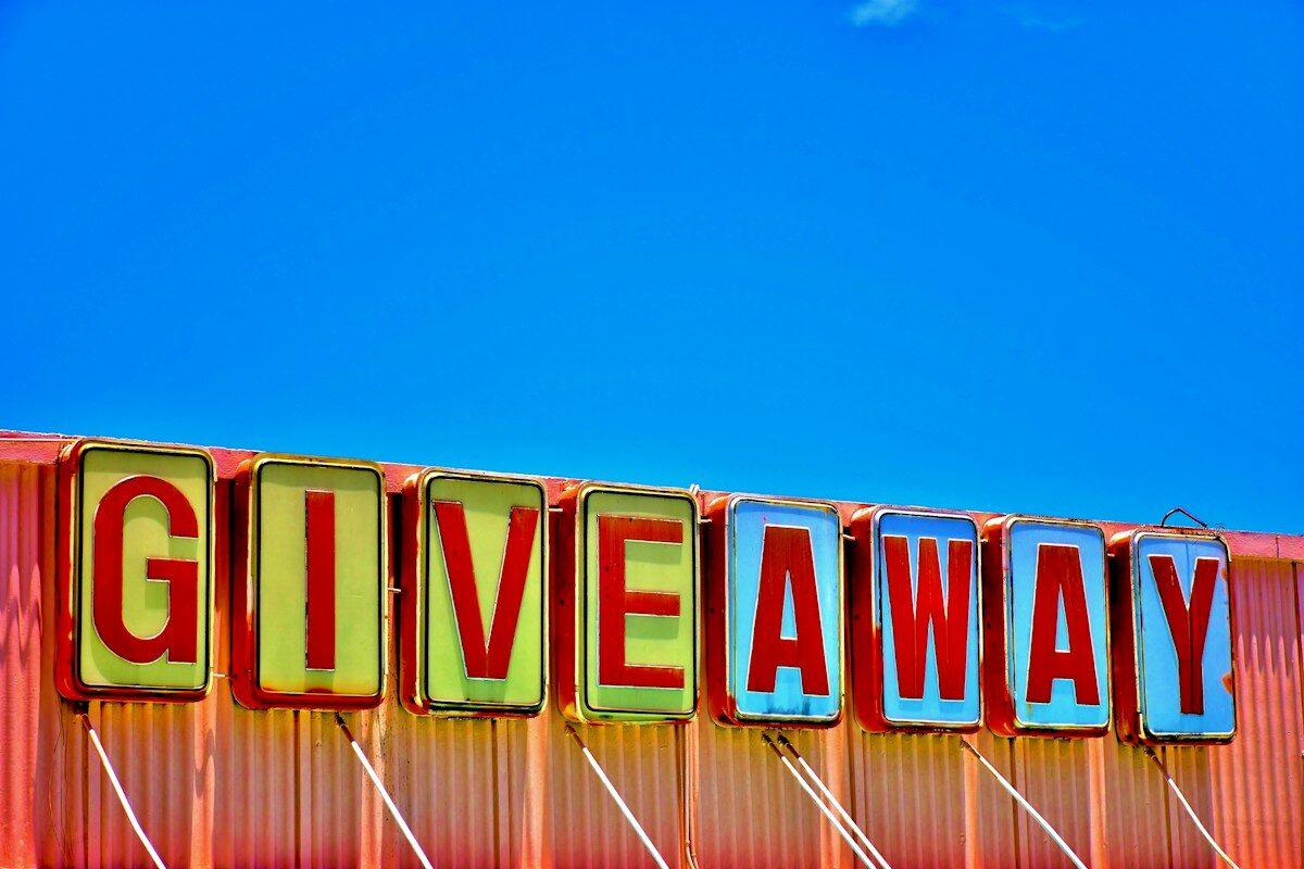 Tremendous vs Giftbit: Which Rewards Platform Wins in 2026